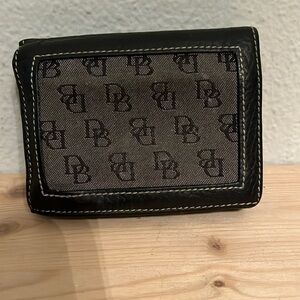Dooney and Bourke wallet